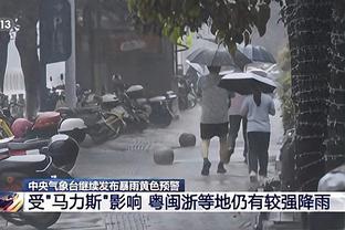 杨旭谈国足锋线：现阶段真是无人可用，已经把最好的球员全部选入